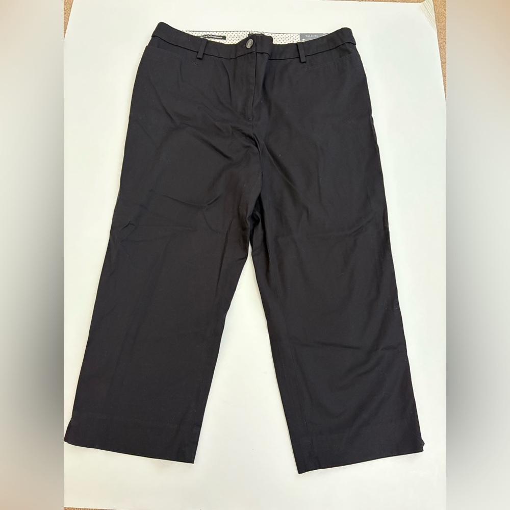 Talbots Slim Leg Perfect Skimmer Crop Pants Size 12 Black New With Tags